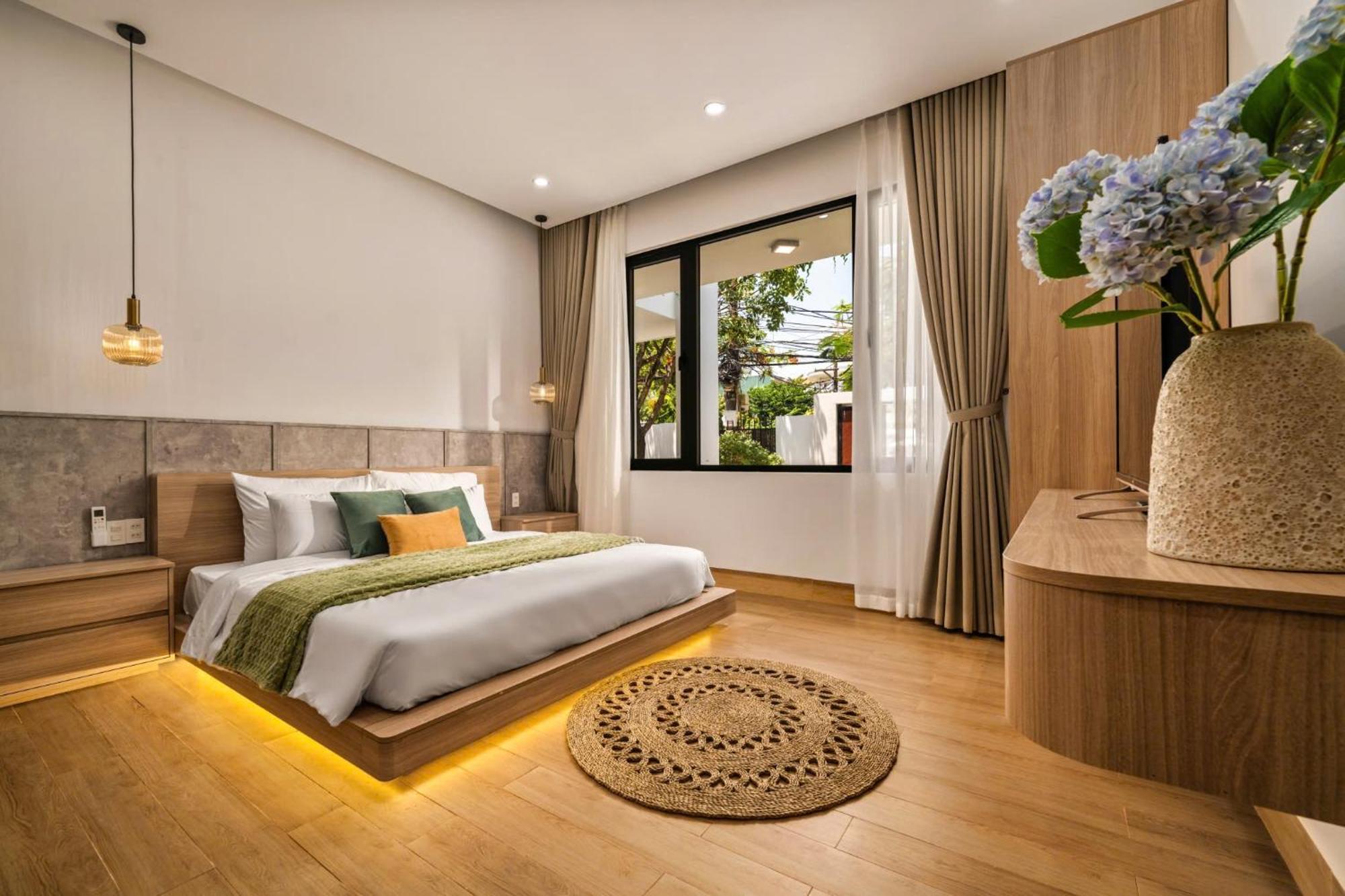 Villa Luxurious 500m Villa, Private Pool, 300m To Beach