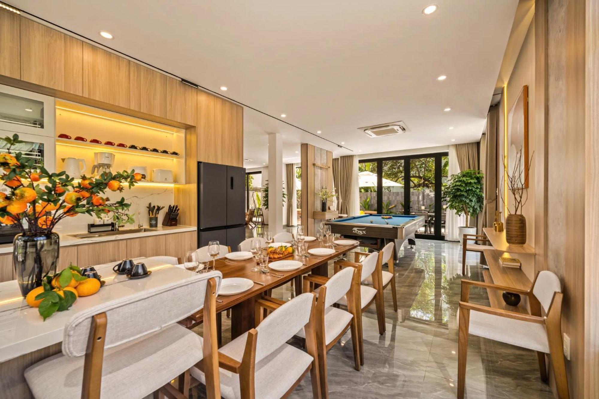 Luxurious 500m Villa, Private Pool, 300m To Beach