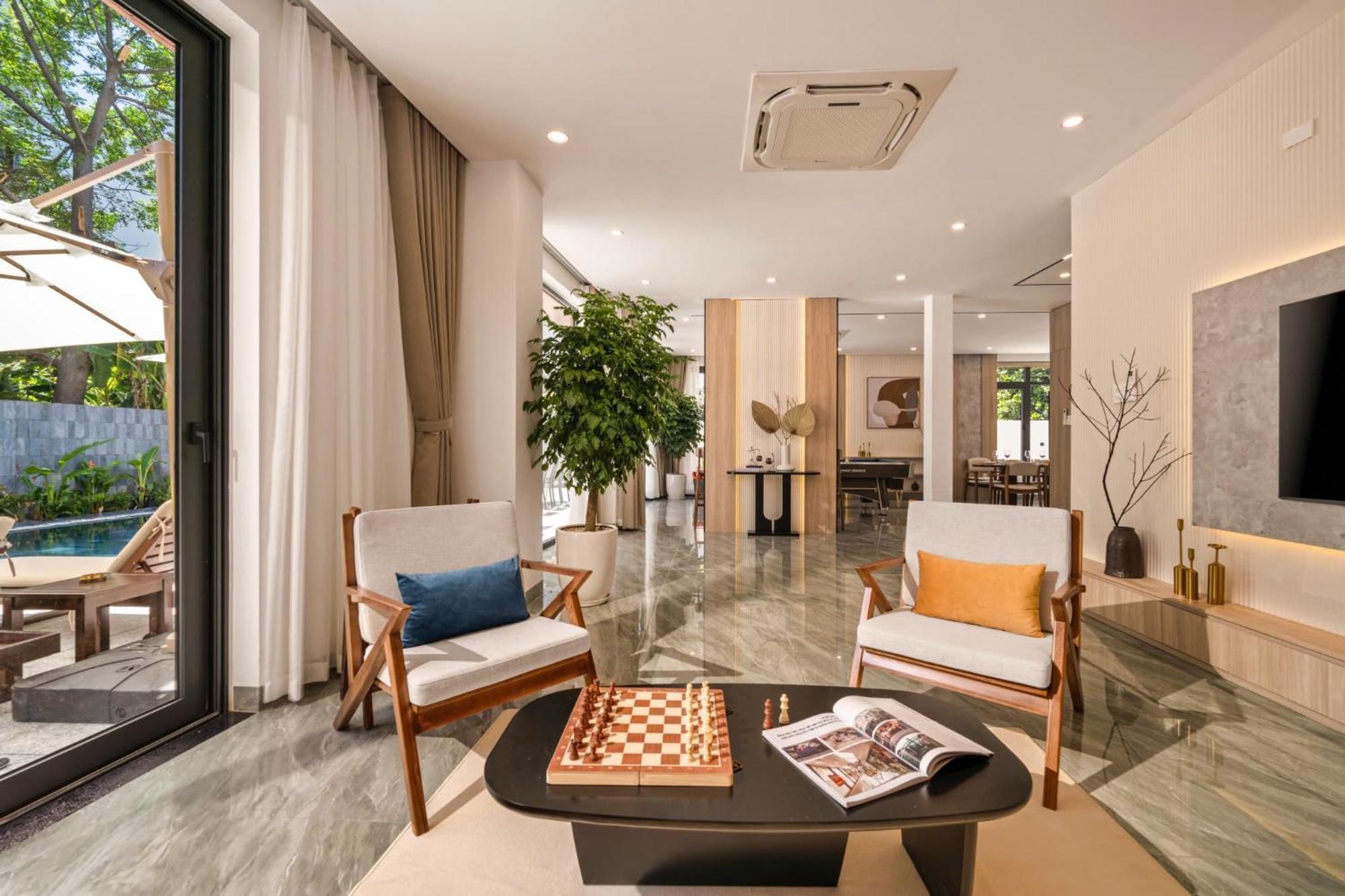 Luxurious 500m Villa, Private Pool, 300m To Beach Da Nang